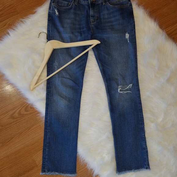 Zara Denim - Zara Distressed Frayed Hem Jeans